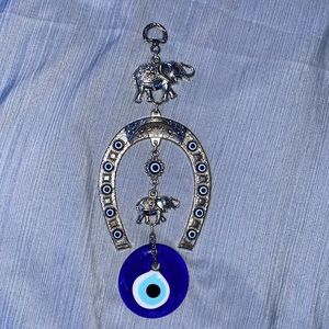 Evil eye horse shoe wall hanger